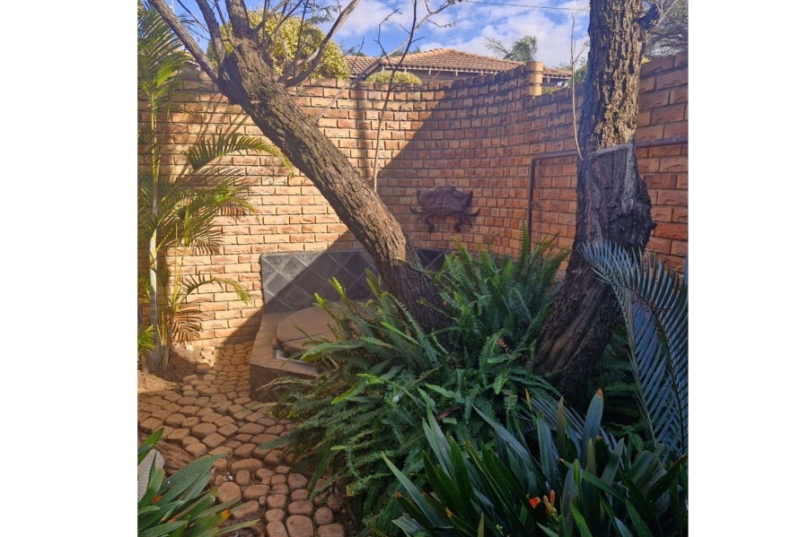 4 Bedroom Property for Sale in Doringkruin North West